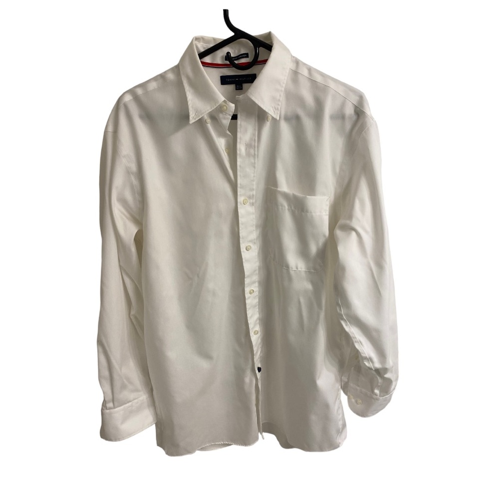 Tommy Hilfiger long sleeve regular fit shirt 15 1/2 32-33